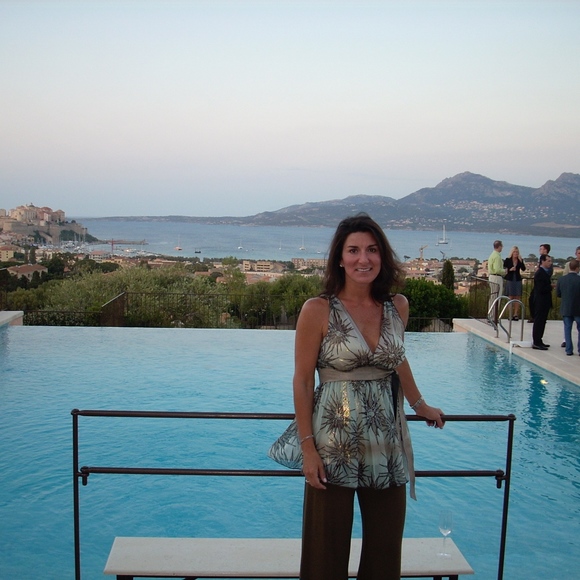 Kristin - Picture 3 of 4